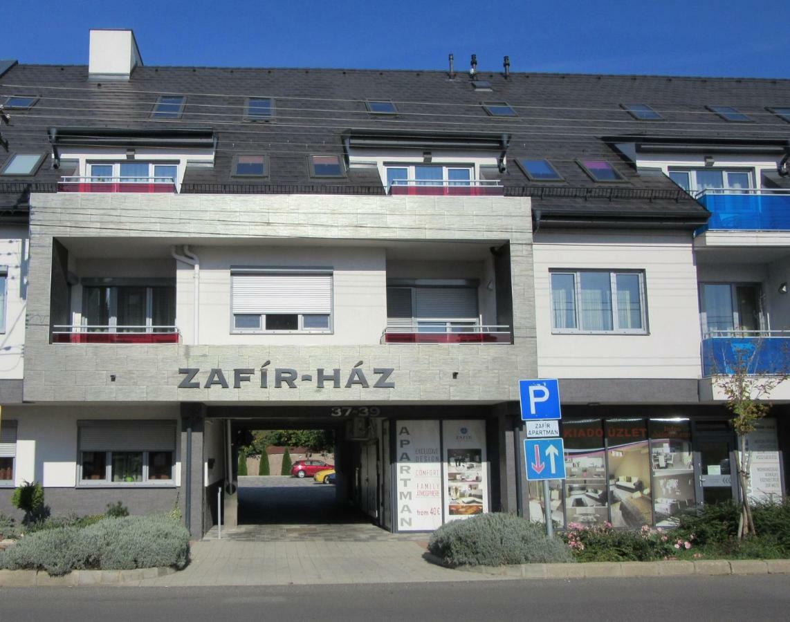 Platina Apartman Apartment Sarvar Exterior photo